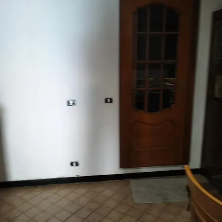 La Roccia Apartment *